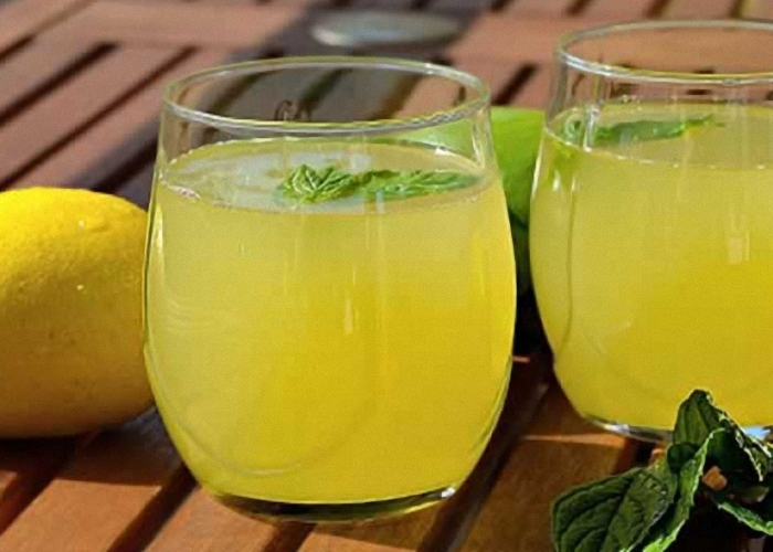 Сок лимона помогает бросить пить