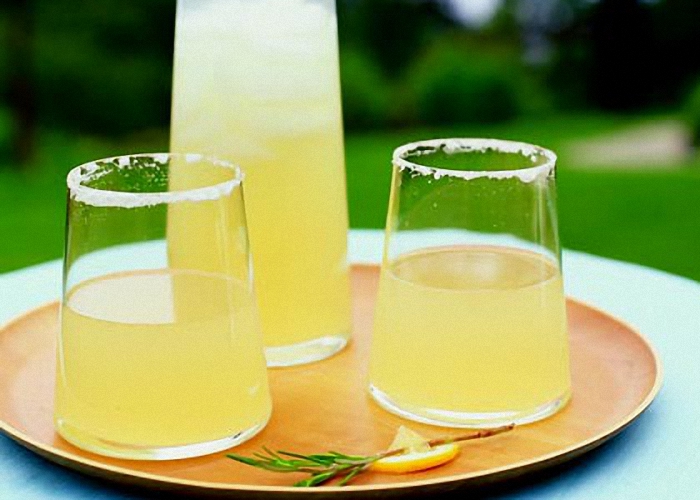 Водка на имбире с лимонным соком