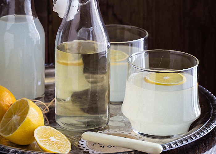 Домашняя лимонная водка из спирта